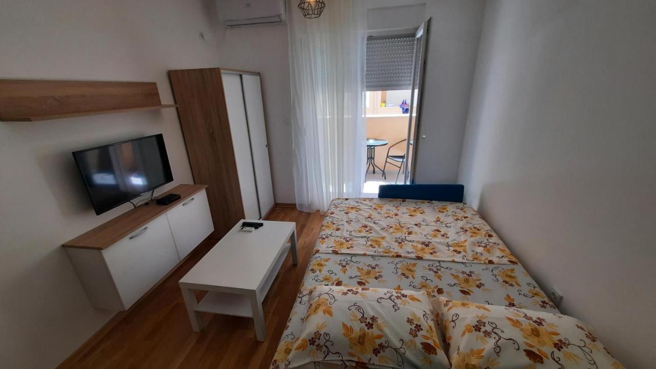 Apartman Seka Apartamento Podgorica Exterior foto