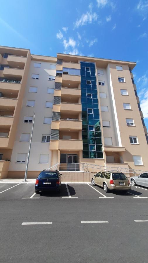 Apartman Seka Apartamento Podgorica Exterior foto